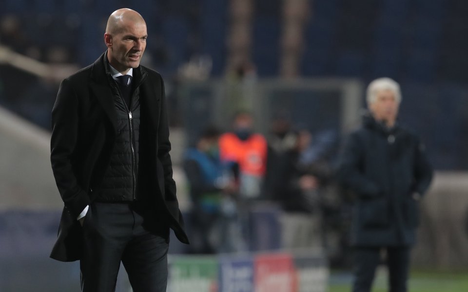 От две места ще се радват, ако Зинедин Зидан си