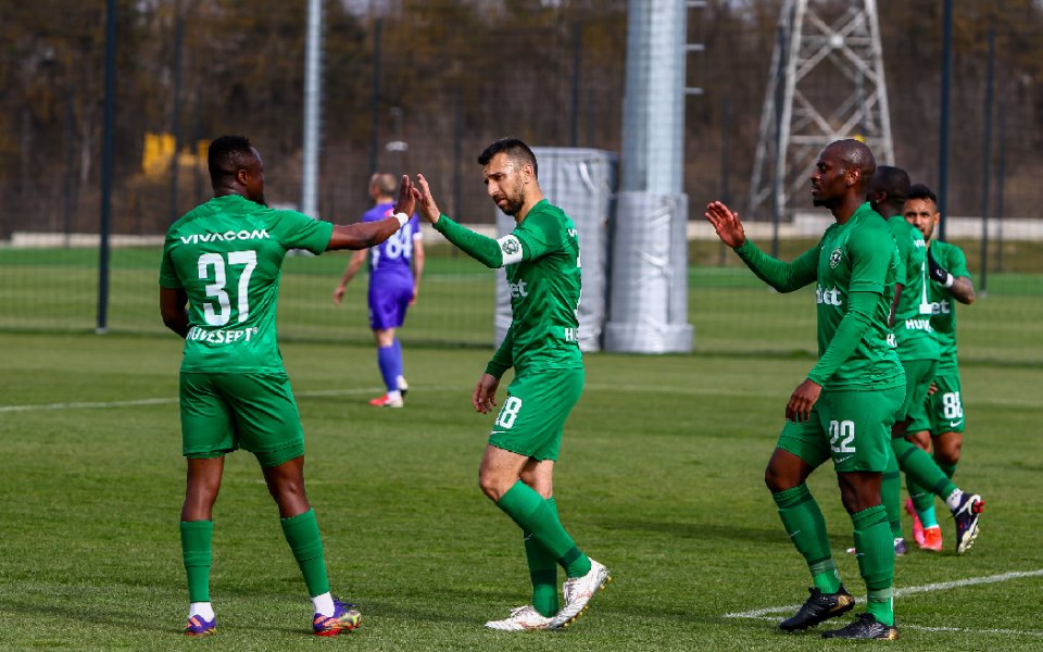 Отборът на Лудогорец се справи в домакинството си на Етър