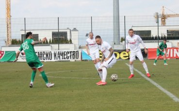 Царско село отново вкара 3 гола на Ботев Враца само