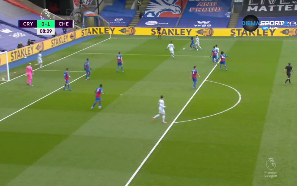 Още в 8-ата минута Кай Хавертц изведе Челси напред в