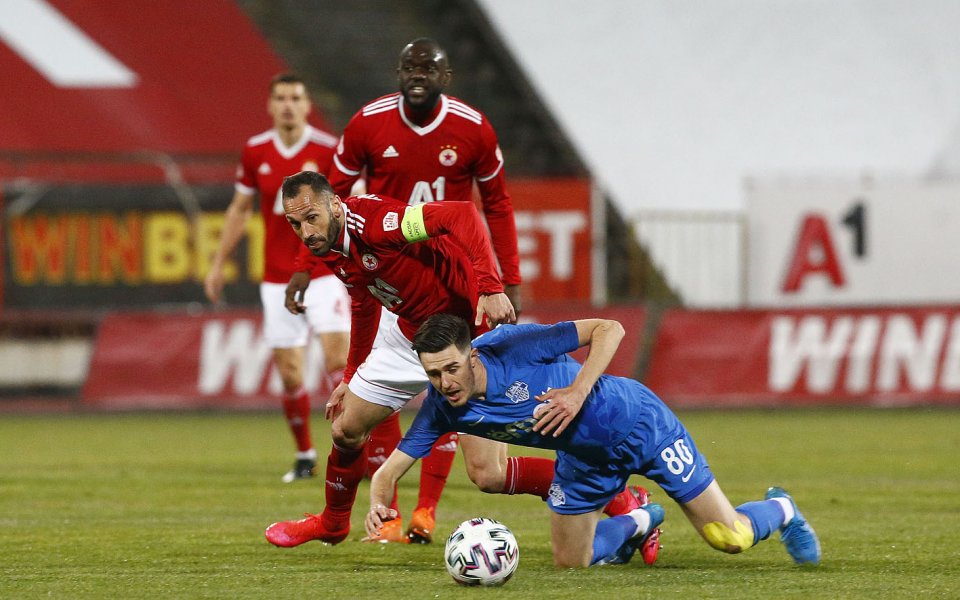 Отборите на ЦСКА и Арда играят при резултат