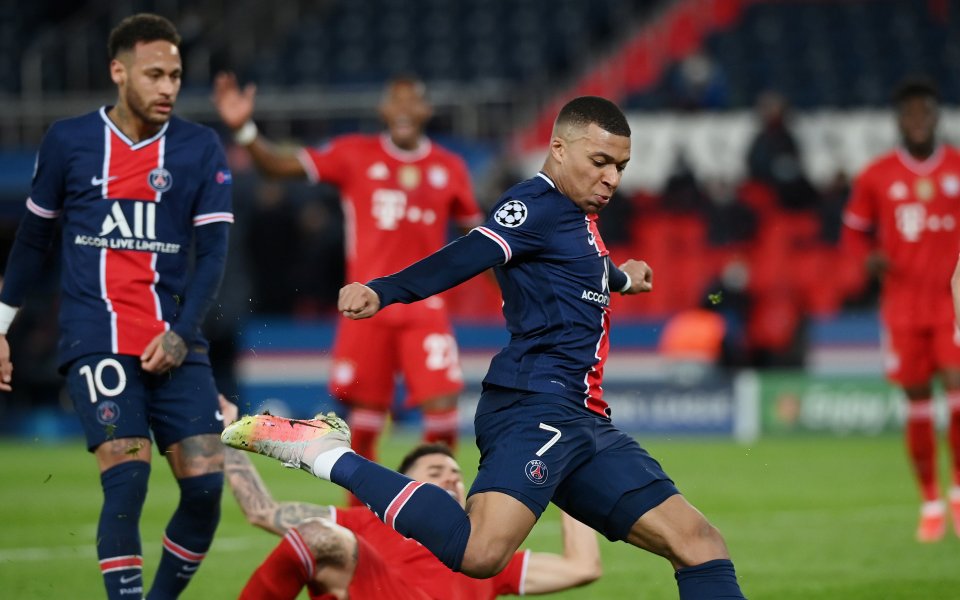 Президентът на Реал Мадрид Флорентино Перес прави всичко възможно, за