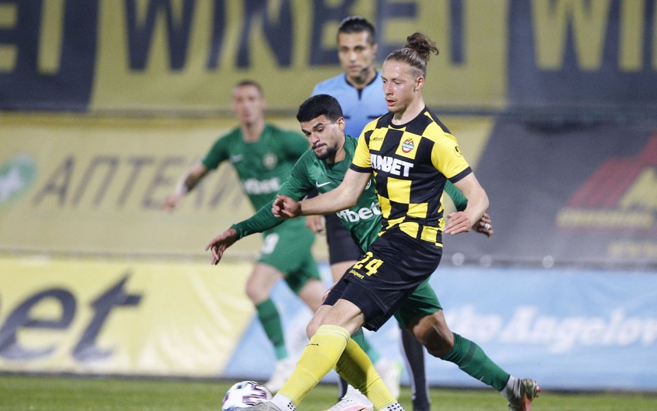 Ботев Пловдив приема Лудогорец в мач от 12-ия кръг на