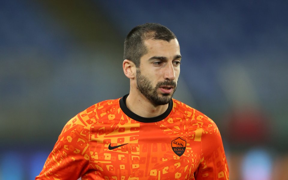 Футболистът на Рома Хенрих Мхитарян може да продължи кариерата си