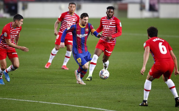 Грандиозен провал на Барса за титлата, загуби у дома от Гранада