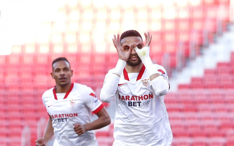 Севиля победи Валенсия с 1:0 на "Рамон Санчес Писхуан" в