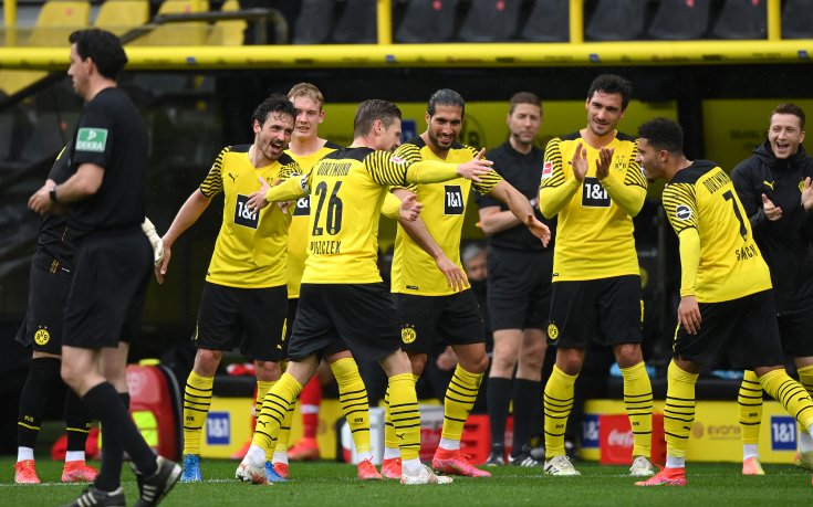 Борусия Дортмунд завърши с победа, Халанд пак блести