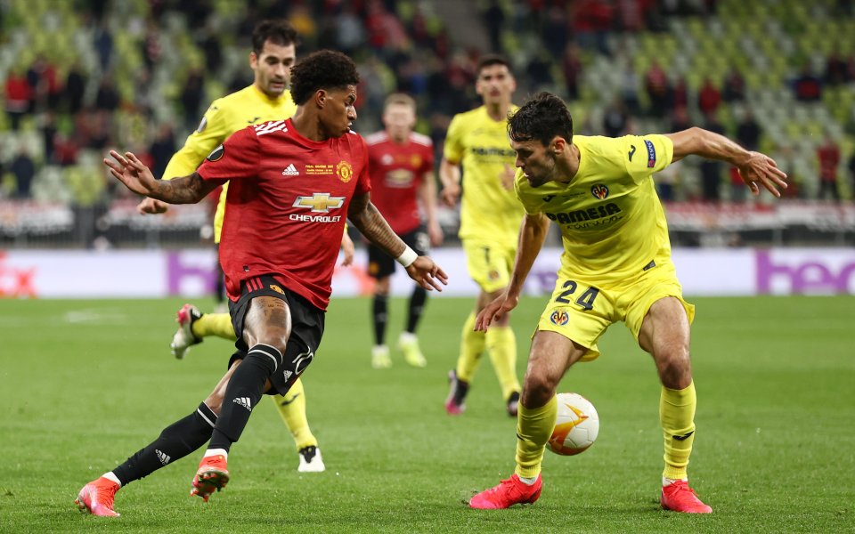 Виляреал и Манчестър Юнайтед играят при резултат