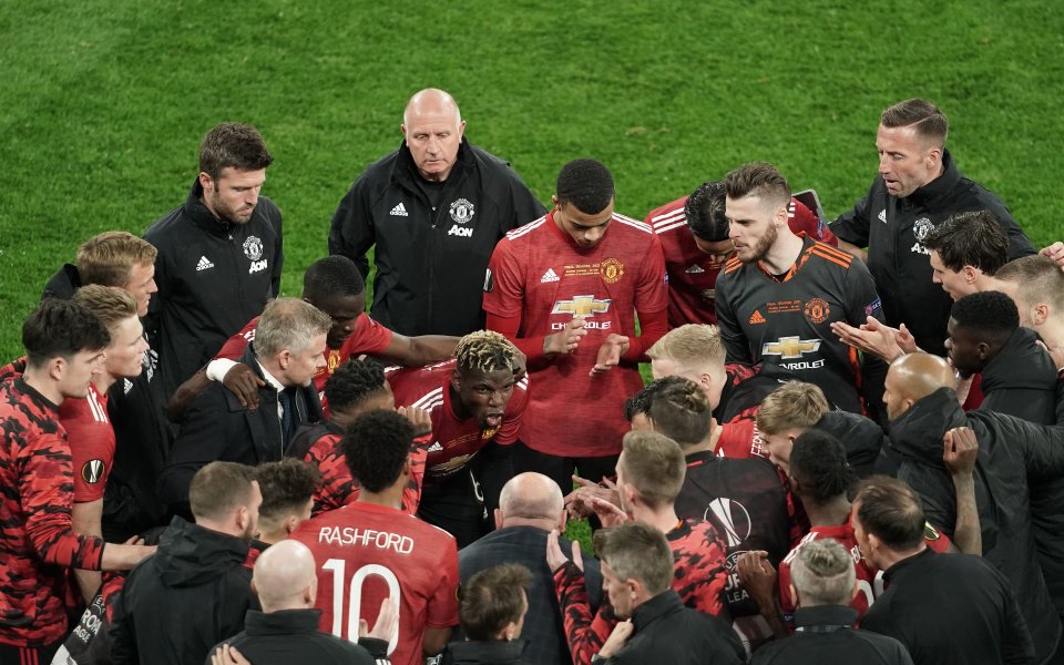 Манчестър Юнайтед спешно отмени контролата си срещу Престън Норт Енд