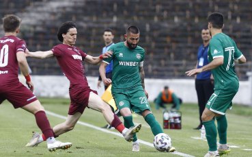 Христо Златински който донесе така ценната победа с 1 0 срещу