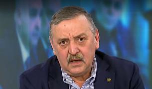 Кантарджиев обяви колко пари е взимал в пандемията