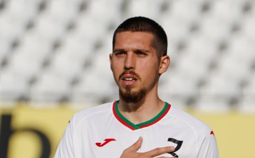 Младежкият национал на България Емануел Мирчев смени отбора си в