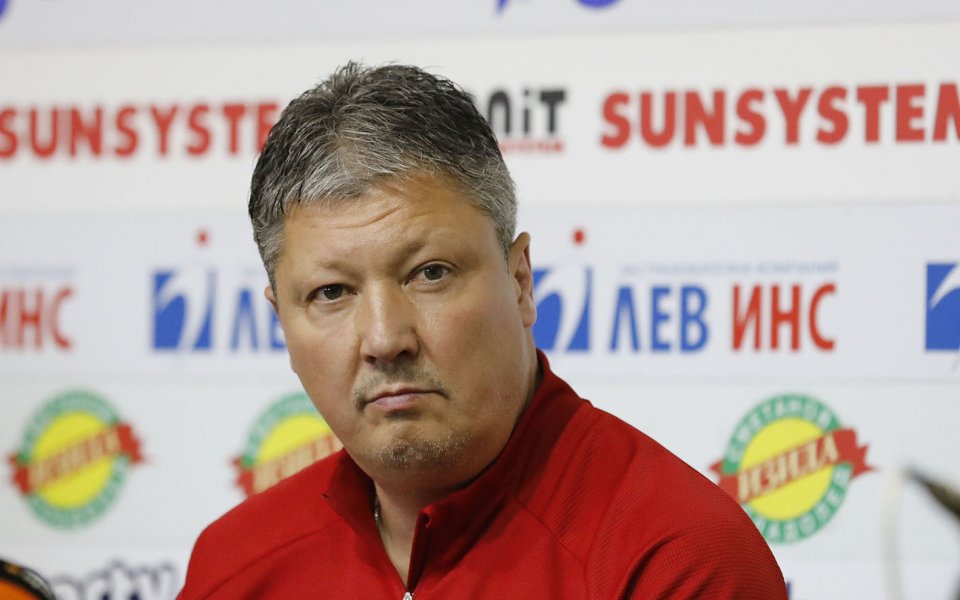 Хора от ЦСКА правят всичко възможно, за да сдобрят Христо