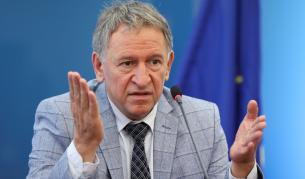 Стойчо Кацаров