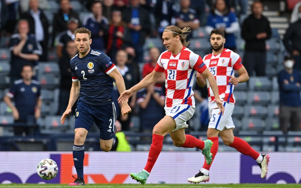 Хърватия и Шотландия играят при 1:0 в последен мач и