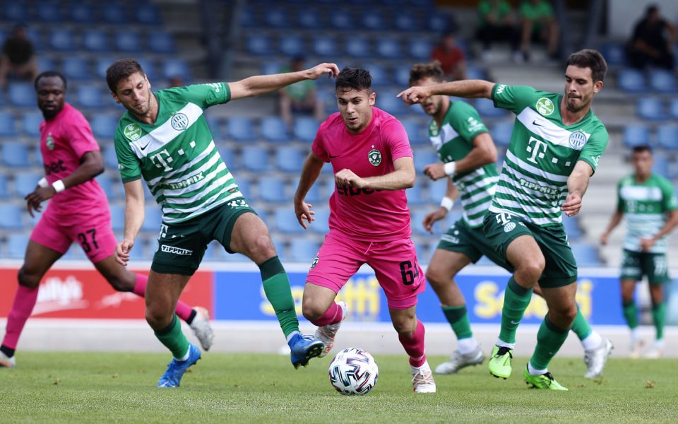 Лудогорец излиза за третата си проверка на лагера в Австрия.