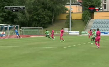 Лудогорец натискаше съперника в търсене на изравнителен гол но в