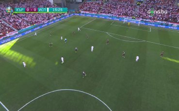 Испанците стигнаха до уникална възможност след само 16 минути срещу