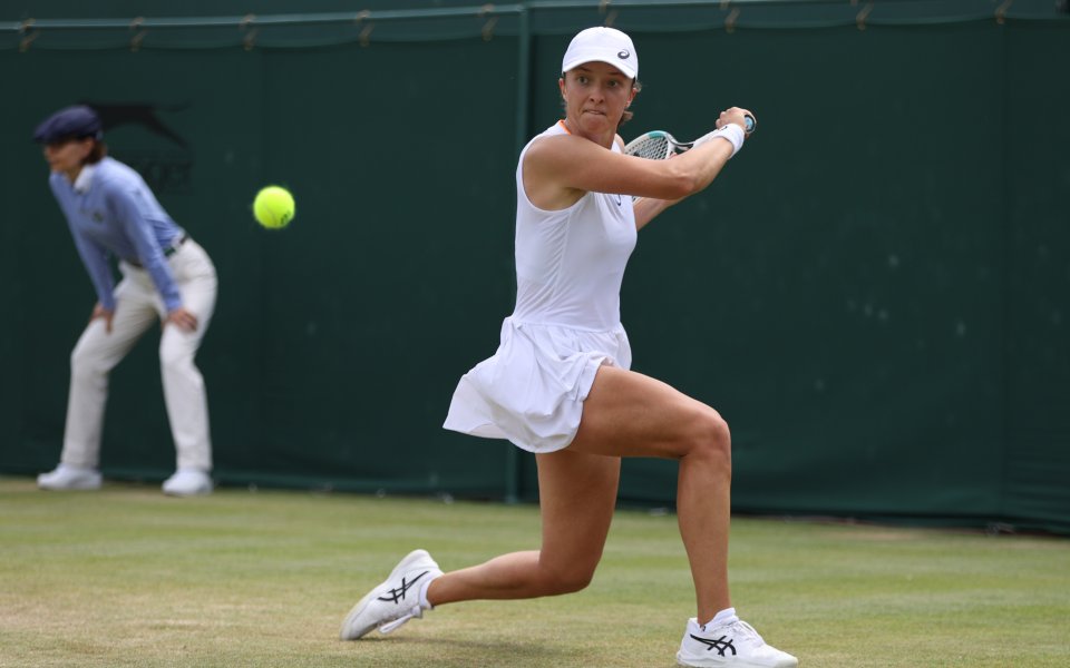 Шампионката от "Ролан Гарос" за 2020 година Ига Швьонтек се