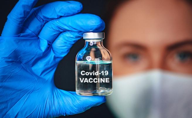 Роберт Кох: 98,5% от COVID жертвите са неваксинирани
