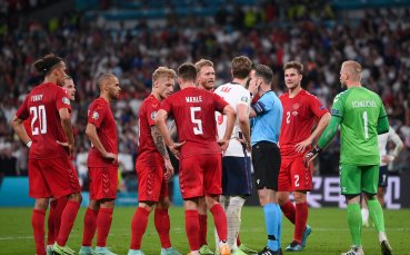 Националният отбор на Дания се завърна у дома след отпадането