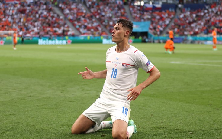 Патрик Шик е автор на най-големия шедьовър на UEFA EURO 2020