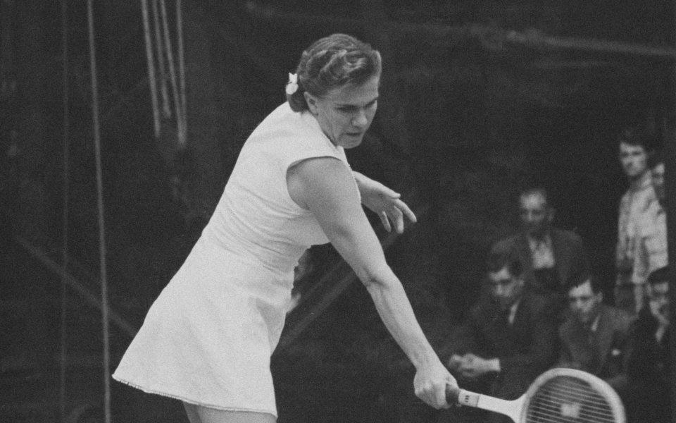 Американката Шърли Фрай, една от десетте тенисистки в света, която