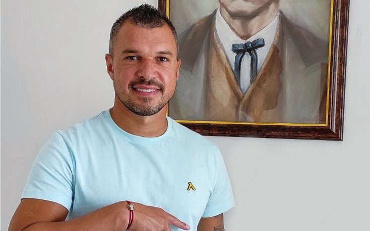Официално: Валери Божинов преподписа с Левски