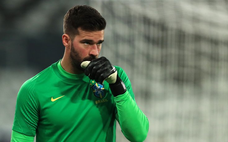 Трима от Ливърпул пропускат дербито с Челси заради COVID-19