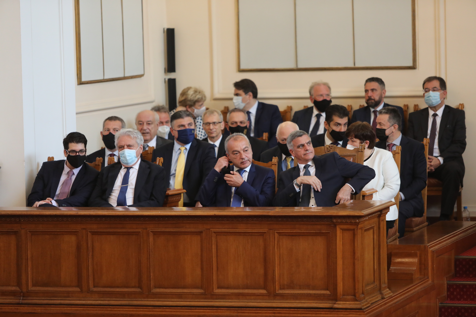 <p>Народните представители от 46-ото Народно събрание положиха клетва</p>