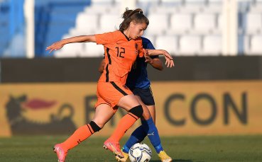 Българката Виктория Пелова влезе като резерва в 47 ата минута