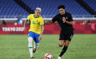 Съставите на Бразилия и Германия играят при резултат