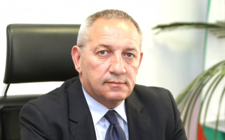 Министър Кузманов разкри кога ЦСКА ще може да строи стадион