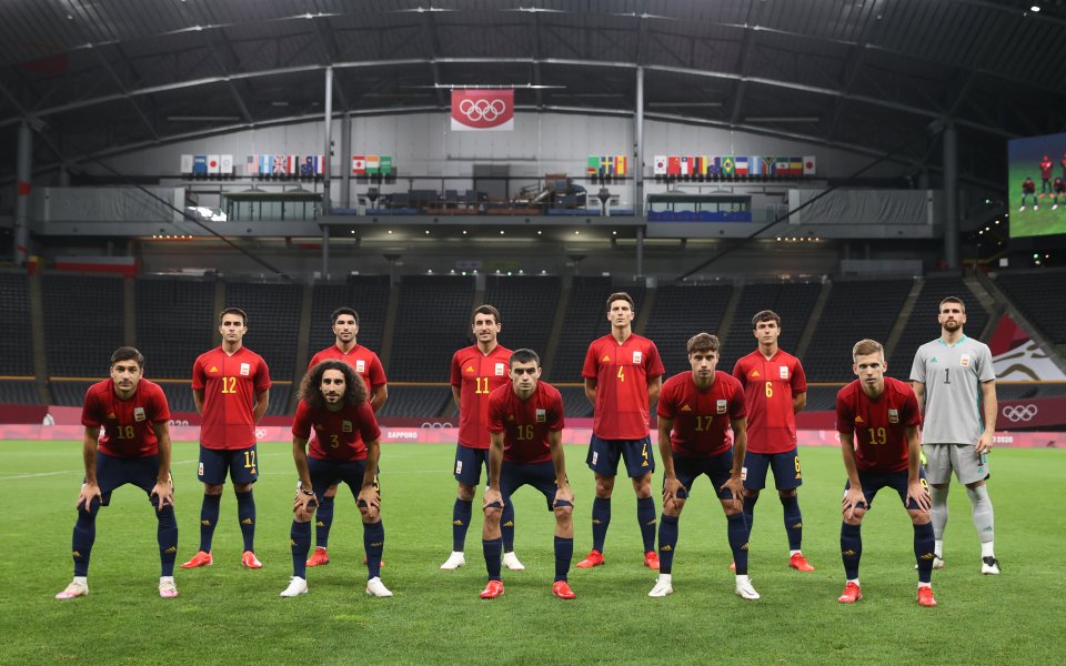 Отборите на Австралия и Испания при