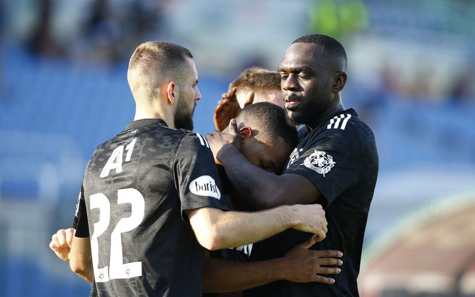 Отборите на ЦСКА и Пирин Благоевград се изправят един срещу