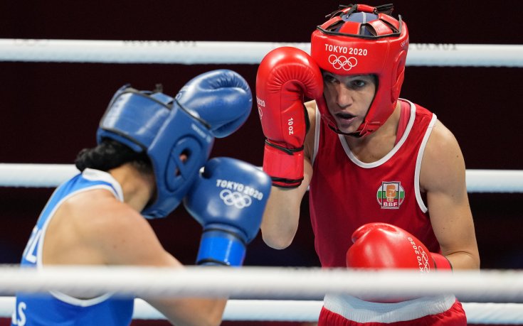 Станимира Петрова загуби още на старта в Токио след спорно съдийско решение