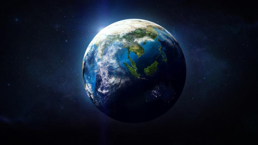 <p>Учени изчислиха срока на годност на Земята</p>