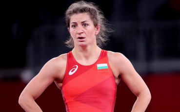 Българката Евелина Николова излиза в битка за бронзовия медал на