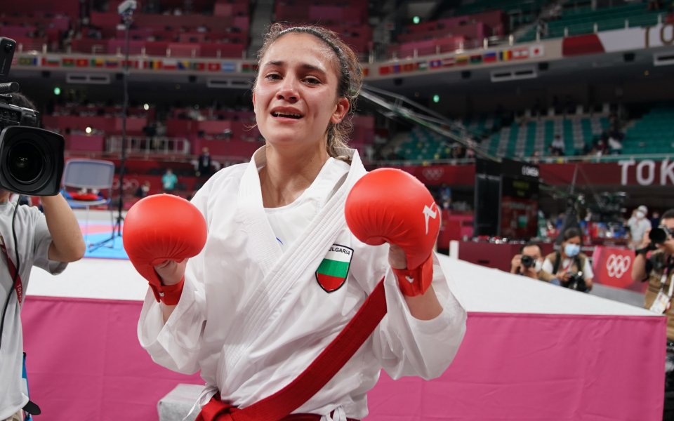 Олимпийската шампионка Ивет Горанова не успя да сдържи емоциите си