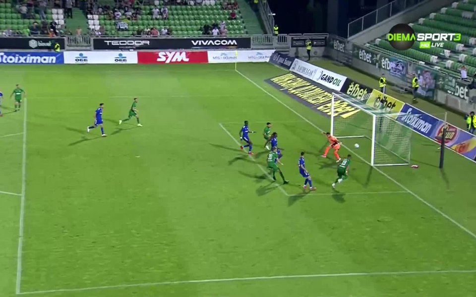 Рубен Семедо си вкара нещастен автогол срещу Лудогорец и резултатът