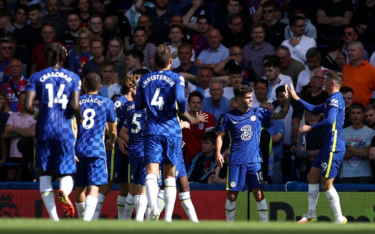 Мощен Челси попиля Кристъл Палас и тръгна по дългия път към титлата