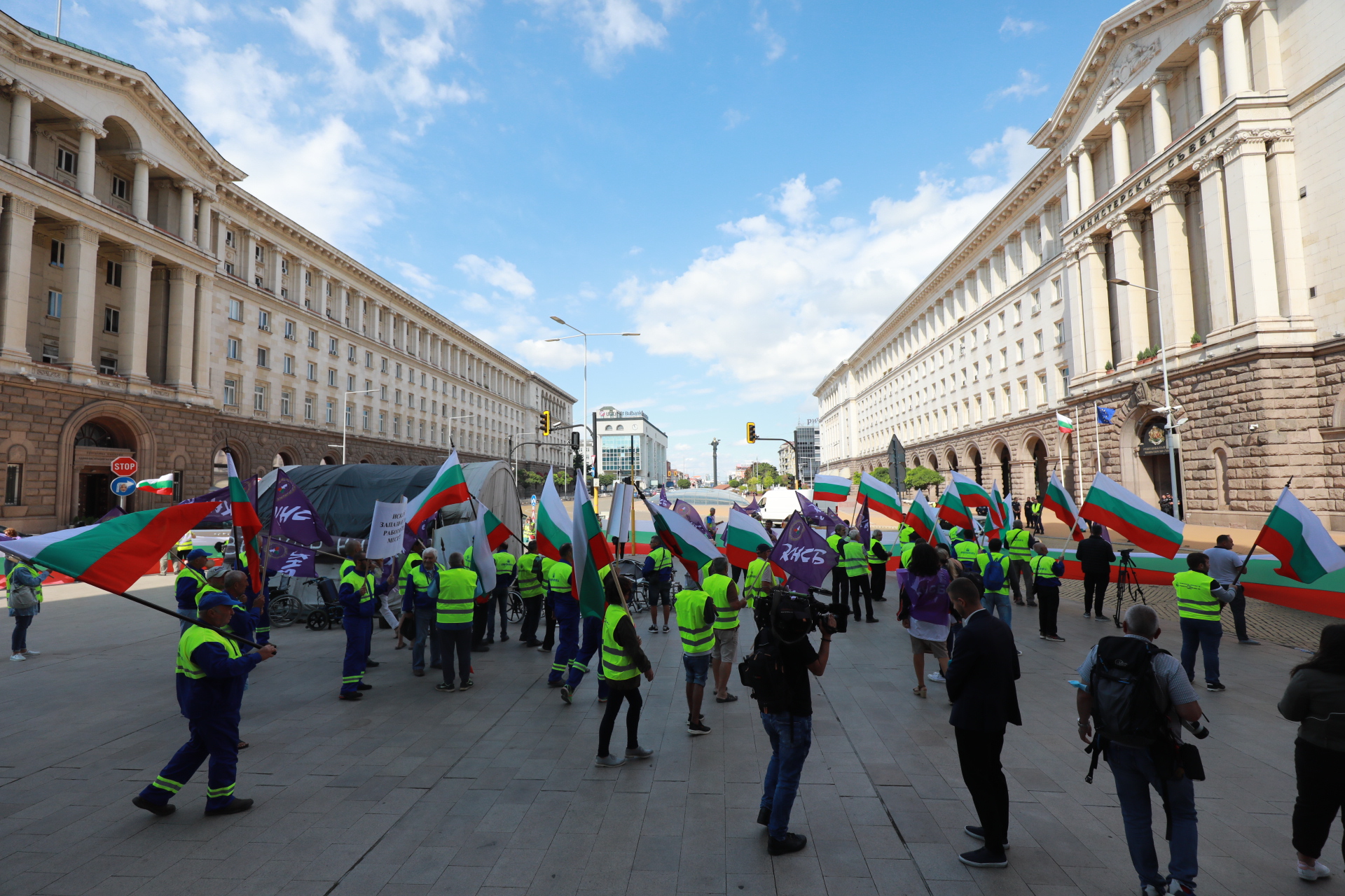 <p>Нов протест на работещите в &bdquo;Автомагистрали - Черно море&rdquo;</p>