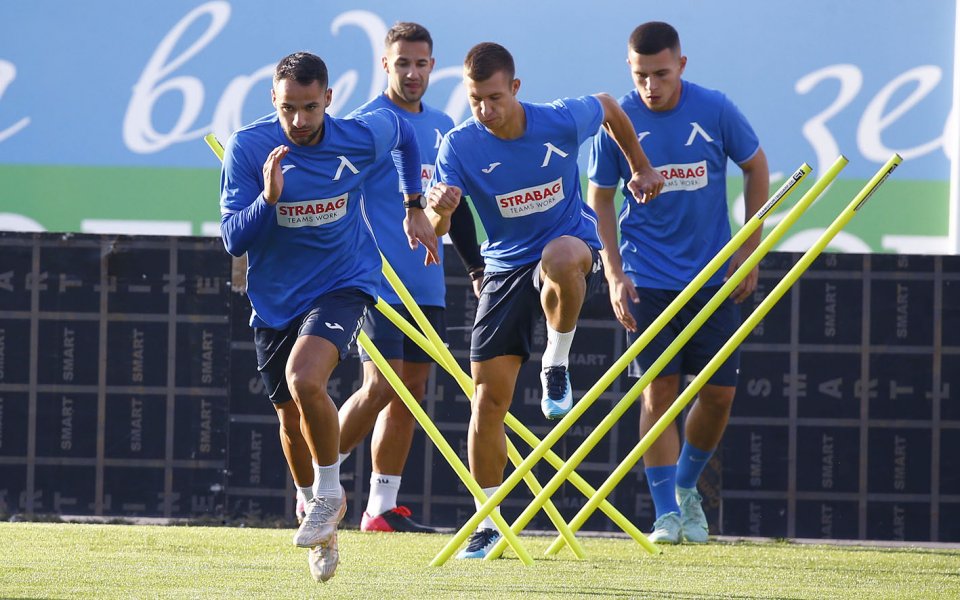 Левски ще изиграе още една приятелска среща в паузата. Днес