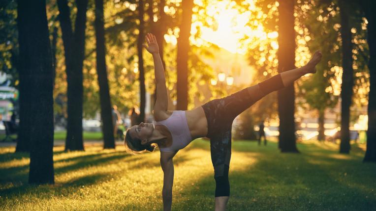 5 йога пози, ако водите заседнал начин на живот