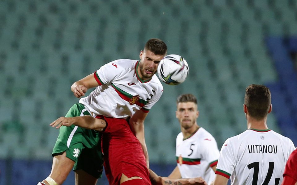 Защитникът на Славия Петко Христов вкара първия си гол за