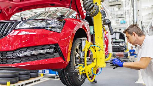   </div>

</article>
<style>
.youtube{
  width:100%;height:500px;
}
@media only screen and (max-width: 600px) {
.youtube {
    height:250px;
  }
}
</style>
<div style=