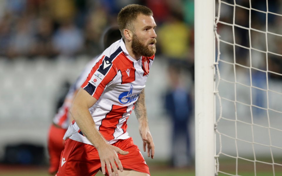 Вирус предизвика хаос в Цървена звезда само седмица преди гостуването