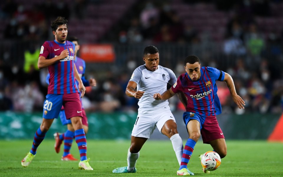 Равенството на Барселона срещу Гранада (1:1) не бе единствената изненада