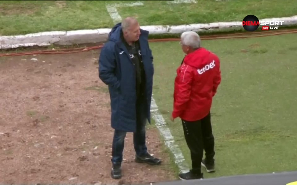 Собственикът на Левски - Наско Сираков, е в Дупница за