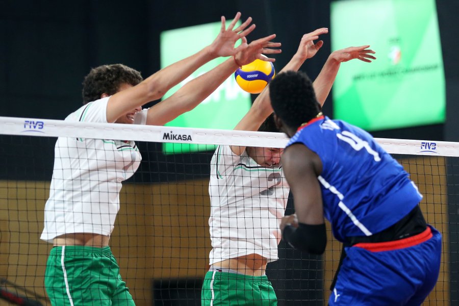 България младежи волейбол1